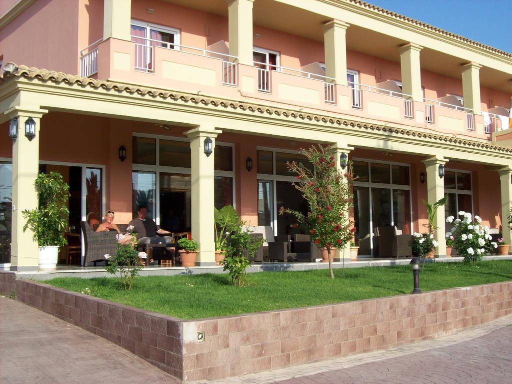 Thomas Bay Hotel Agios Stefanos Avliotes  Exterior photo